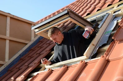 Pose de fenêtres de toit Velux à Valff